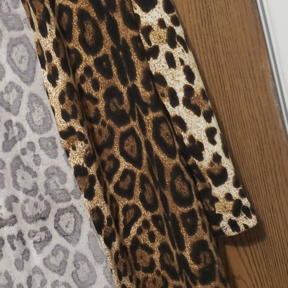 1 small left☀️New boutique leopard long cardigan - Picture 6 of 7